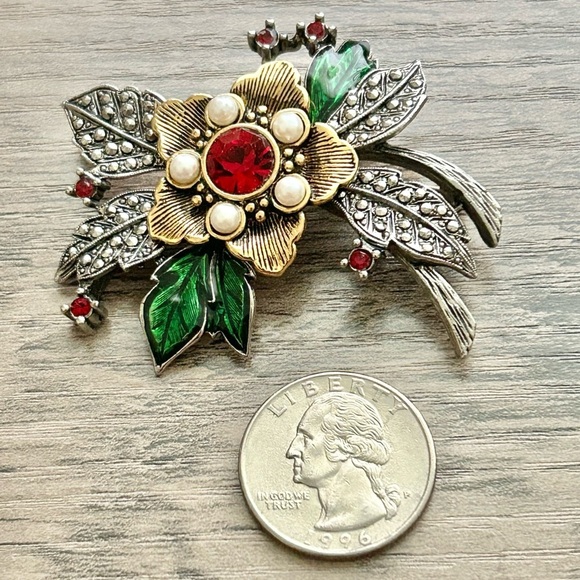 Vintage Avon Floral Brooch with Red and Green Pearl Accents - Picture 8 of 8